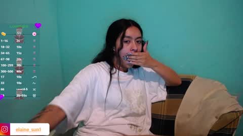 Snapshot of elaine_sun chatting on December 28, 4:19 am Elaine eli online show from December 28, 4:19 am