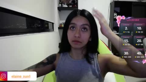 Snapshot of elaine_sun chatting on October 23, 1:16 am Elaine eli online show from October 23, 1:16 am