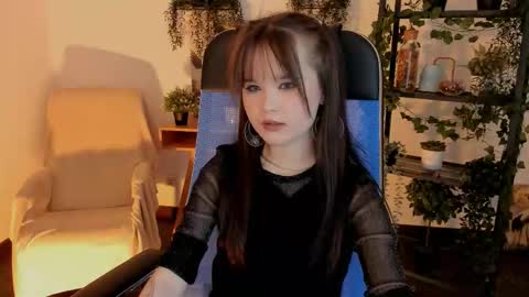 Your sweet girl online show from February 15, 4:25 pm