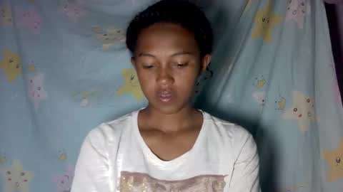 elaliealdy online show from June 9, 1:34 pm