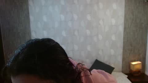 Snapshot of elamurray chatting on November 7, 11:10 am elamurray online show from November 7, 11:10 am