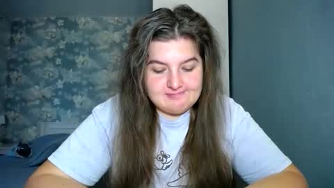 Elanis online show from November 12, 11:21 am