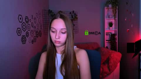 Elara online show from March 29, 9:09 am