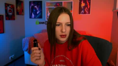 Elara online show from April 9, 5:51 am