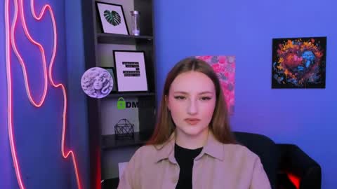 Elara online show from April 22, 11:12 am