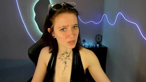 elastikiss online show from March 12, 5:24 am