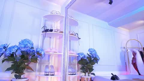 Elasummeer online show from March 19, 11:58 am