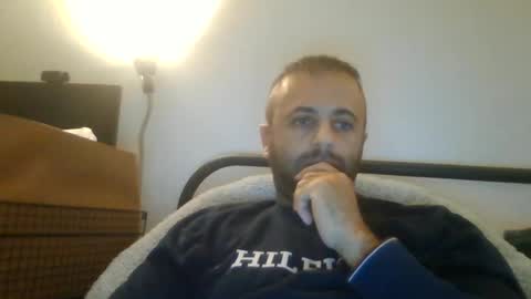 Snapshot of elcondorxo509107 chatting on June 30, 10:49 am daniel18cmx online show from June 30, 10:49 am