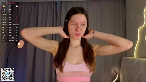 Mia online show from September 10, 4:12 am