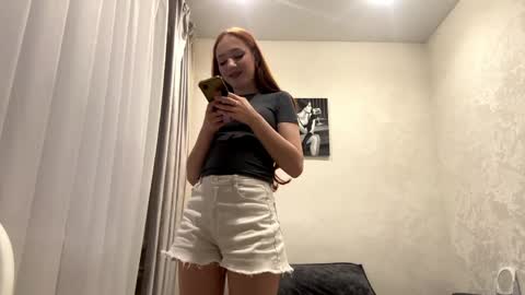 Lois online show from April 8, 4:18 pm