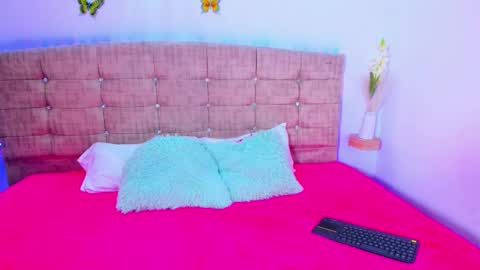 electra__moon online show from March 3, 5:52 pm