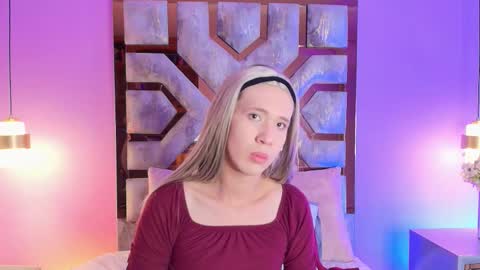 electra_gosselin online show from October 16, 11:44 am