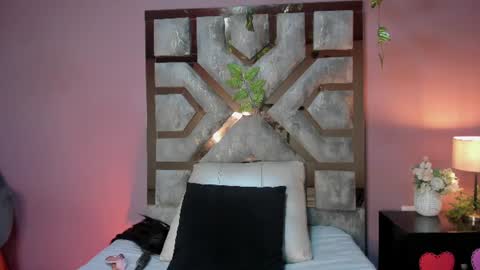 Snapshot of electra_gosselin chatting on July 17, 1:12 am electra_gosselin online show from July 17, 1:12 am