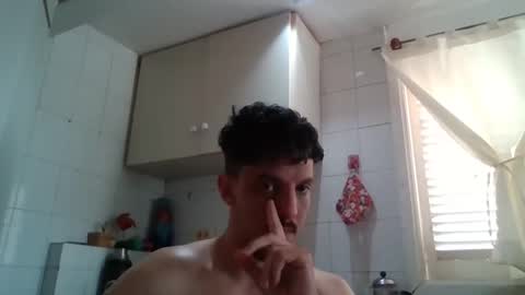 Snapshot of electrodreams chatting on October 4, 8:40 pm electrodreams online show from October 4, 8:40 pm