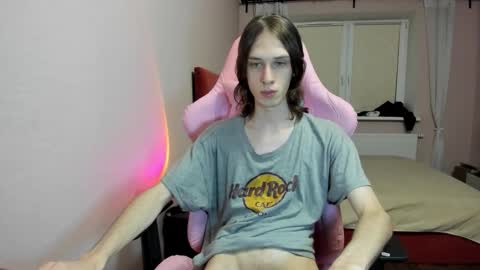 eleganc3 online show from October 25, 7:08 pm