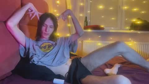 eleganc3 online show from January 17, 6:22 pm