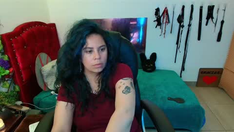 elektra online show from February 26, 5:28 pm