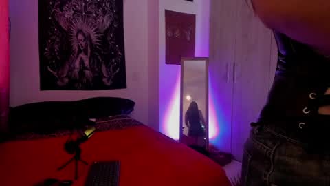 Snapshot of elektra_carey chatting on May 27, 9:23 pm elektra carey online show from May 27, 9:23 pm