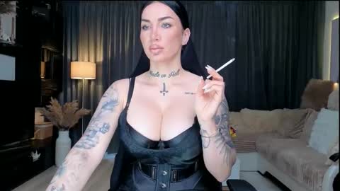 ElektraSheDemon online show from April 8, 7:30 am