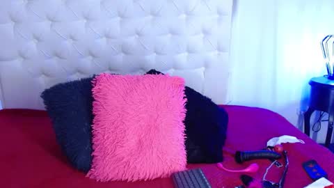 Elena online show from December 14, 1:05 pm