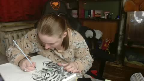 Snapshot of elena_maeer chatting on December 4, 2:59 pm Elena online show from December 4, 2:59 pm