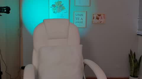 Elena online show from January 5, 9:57 pm