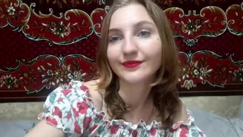 Mia online show from March 5, 4:47 pm