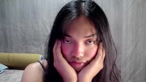 Snapshot of elenacum chatting on October 10, 12:48 pm elenacum online show from October 10, 12:48 pm