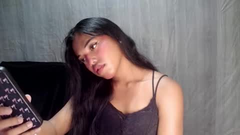 Snapshot of elenacum chatting on October 25, 2:56 pm elenacum online show from October 25, 2:56 pm