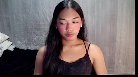 Snapshot of elenacum chatting on November 14, 3:38 am elenacum online show from November 14, 3:38 am