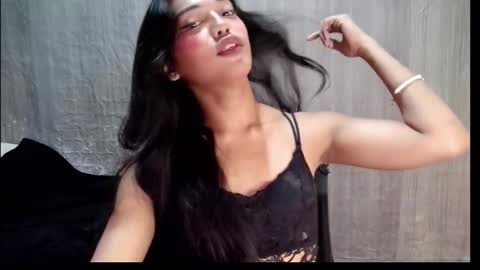 Snapshot of elenacum chatting on November 16, 4:29 am elenacum online show from November 16, 4:29 am