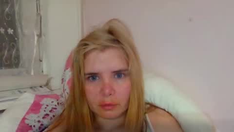 Elena online show from February 5, 5:50 pm