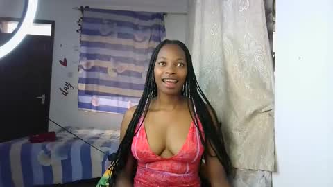 Snapshot of eleniedoll chatting on February 27, 12:05 pm eleniedoll online show from February 27, 12:05 pm