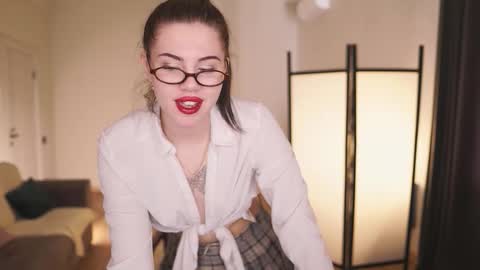 Eleonora online show from February 18, 7:04 am