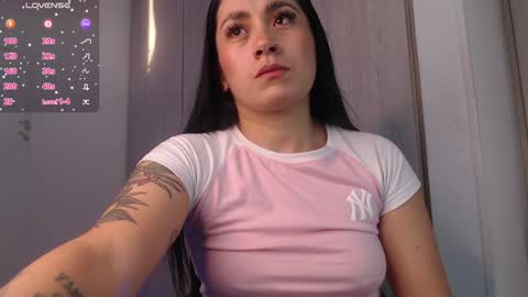 Millie bobby online show from December 23, 11:25 am
