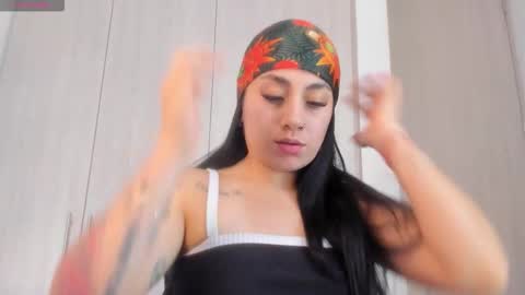 Millie bobby online show from October 16, 12:39 pm