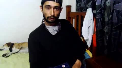 Snapshot of elflaco_6969 chatting on December 21, 6:09 am elflaco_6969 online show from December 21, 6:09 am