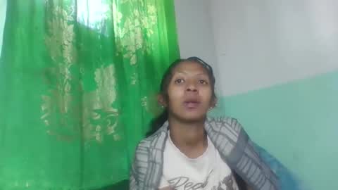 eliah193653 online show from December 22, 5:15 am