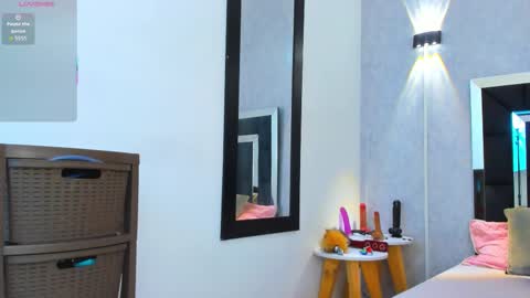  Elian  online show from March 18, 12:30 pm