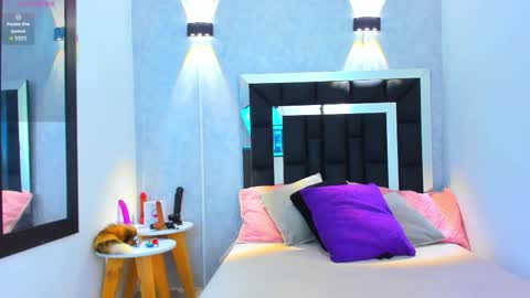  Elian  online show from March 24, 12:32 pm