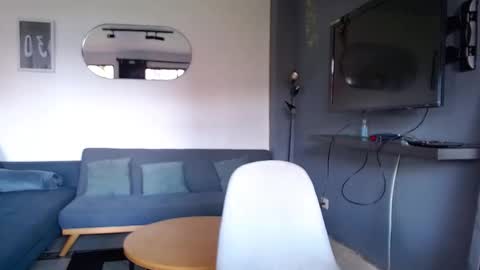 Elian online show from November 9, 5:11 pm