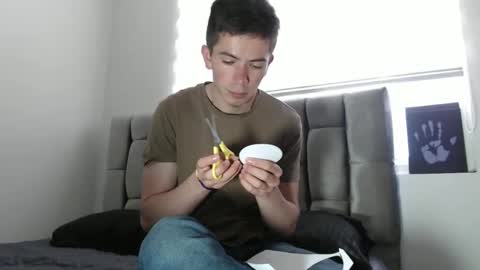 Elian online show from December 31, 5:29 pm