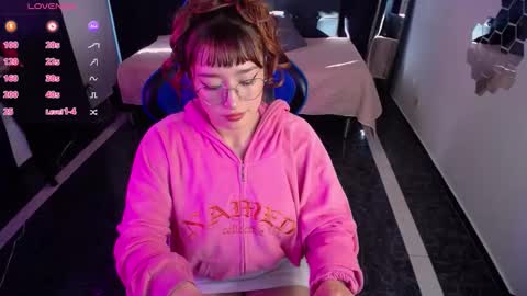 Snapshot of eliana_meaw chatting on February 18, 9:22 pm eliana_meaw online show from February 18, 9:22 pm