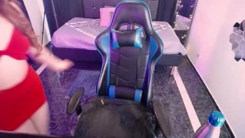 eliana_meaw online show from March 4, 1:06 pm