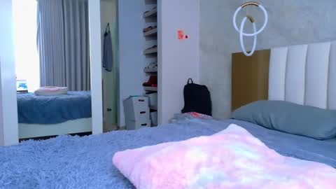 Eliana Bort online show from April 1, 10:29 pm