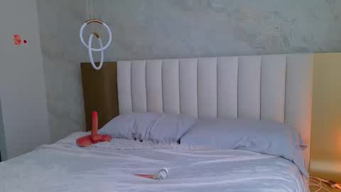 Snapshot of elianabort_ chatting on April 24, 5:48 pm Eliana Bort online show from April 24, 5:48 pm