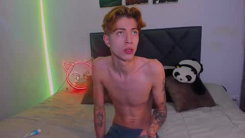 eliann_adam online show from February 6, 2:26 pm