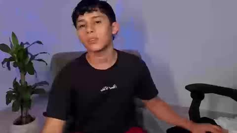 Snapshot of elias_steel1 chatting on September 9, 4:50 pm elias online show from September 9, 4:50 pm