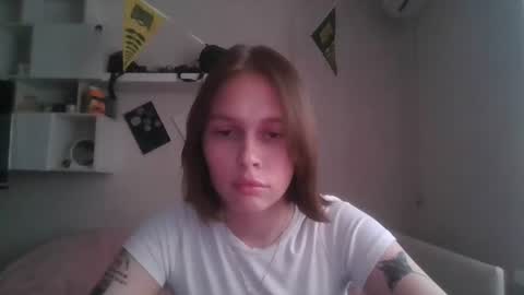 elicandy_ online show from June 23, 4:05 pm
