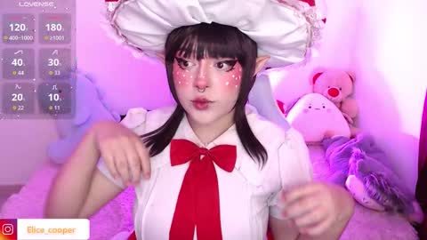 Snapshot of elicecooper chatting on October 6, 3:59 am Elice Cooper new account online show from October 6, 3:59 am